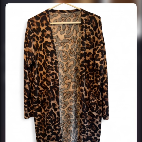 Tops - Leopard Print Open Cardigan - Brown & Black Animal Print